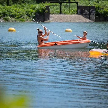 Alsace Les Castors キャンプ場 Burnhaupt-le-Haut