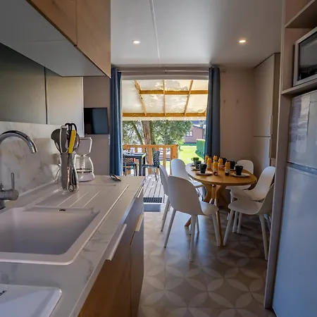 Alsace Les Castors キャンプ場 Burnhaupt-le-Haut